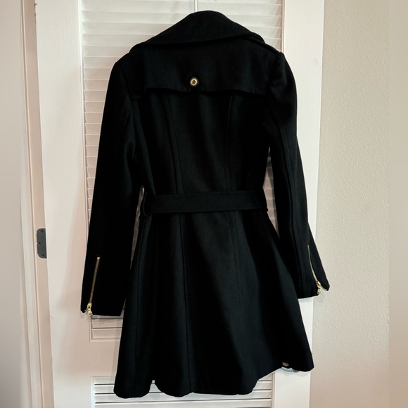 Express Coat - Picture 2 of 10
